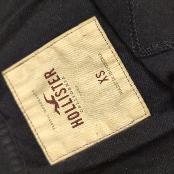 Hollister long sleeve crop top - Picture 2 of 3